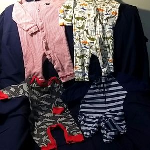 4 pack Gerber/Carters 0-3 month one piece sleepers